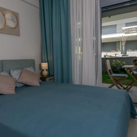 Itaka Studio Apartments - Halkidiki Suites Com Nikiti  Eksteriør billede