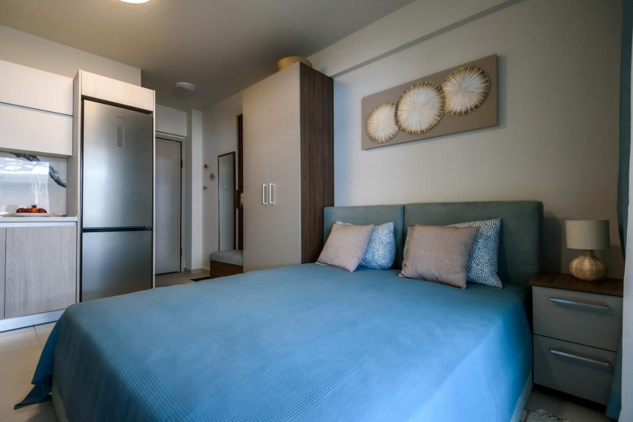 Itaka Studio Apartments - Halkidiki Suites Com Nikiti  Eksteriør billede
